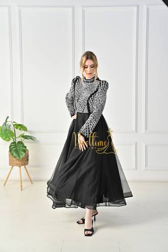 فستان سهره قصير بتصميم راقي 