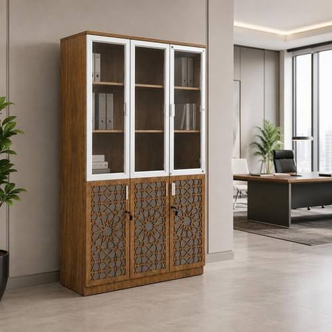 دولاب مكتبي خشبي بأبواب زجاجية ونقوش هندسية