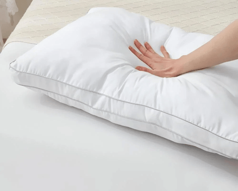 مخده فندقيه قطن 100% بحشوة مايكروفيبر