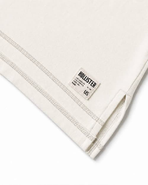 Relaxed Cooling Hollister Badge Crew T-Shirt - Off White