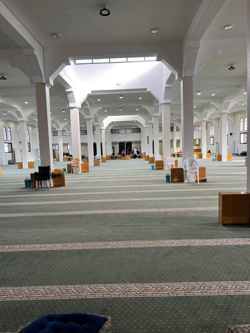 فرش جامع الملك عبدالعزيز