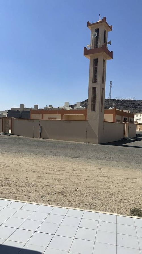 تغيير سجاد مسجد الفضيل بن عياض