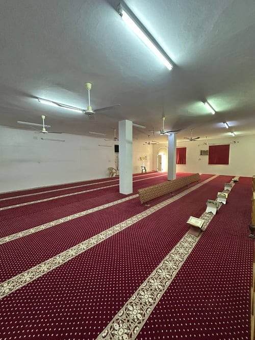 تغيير سجاد مسجد آل مسعود الشمالي بالحرف