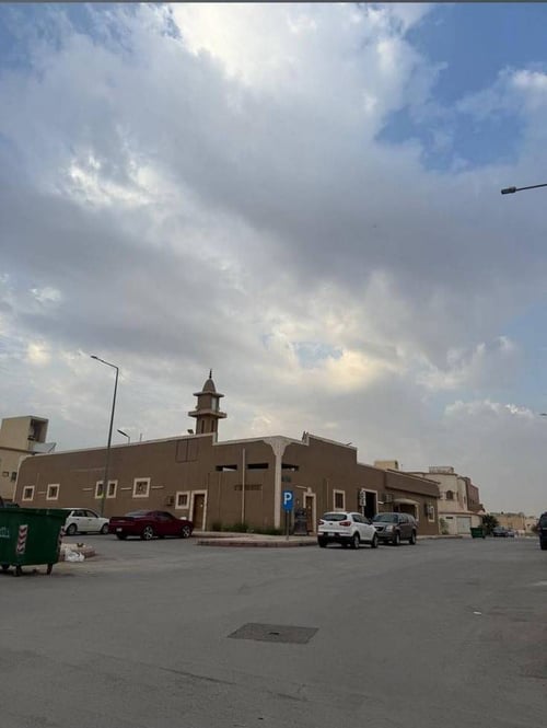 جامع الأمير سلطان بن عبد العزيز بحي العريجاء