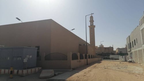 جامع عبدالرحمن الرشيد بحي القادسية