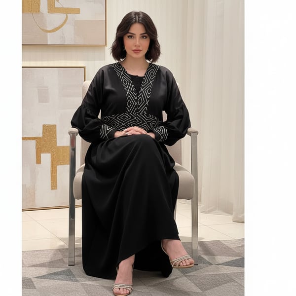 كارديجان طويل أسود بتطريزات راقية وتصميم عصري صورة 2