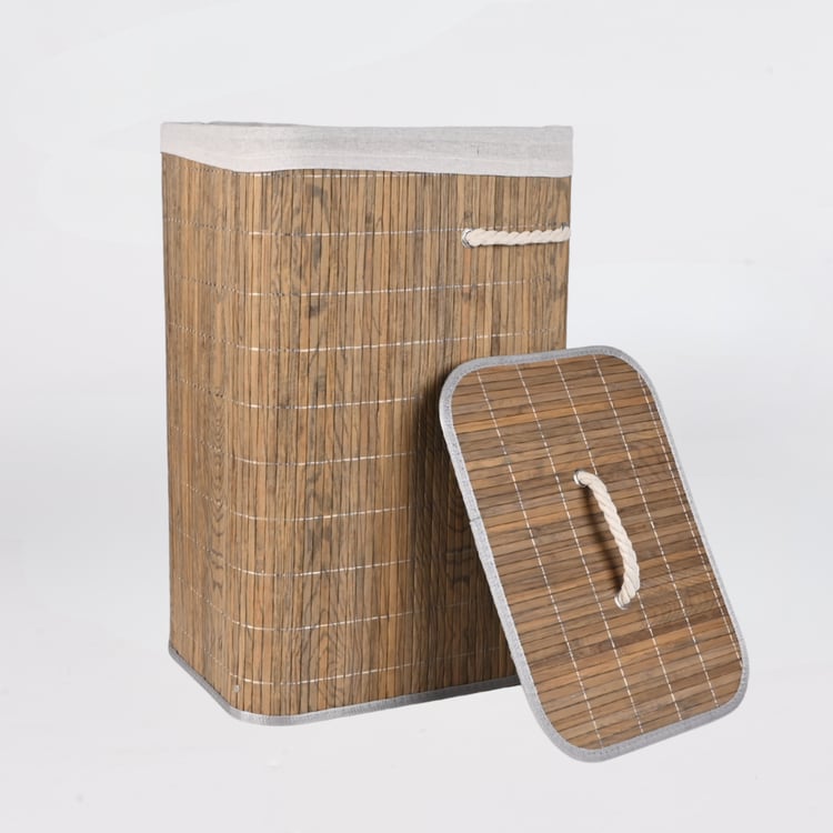 سلة غسيل مستطيلة مقاس 40×30×60 سم قابلة للطي رمادي بني مع غطاء خشبي وبطانة داخلية – تخزين وتنظيم الملابس