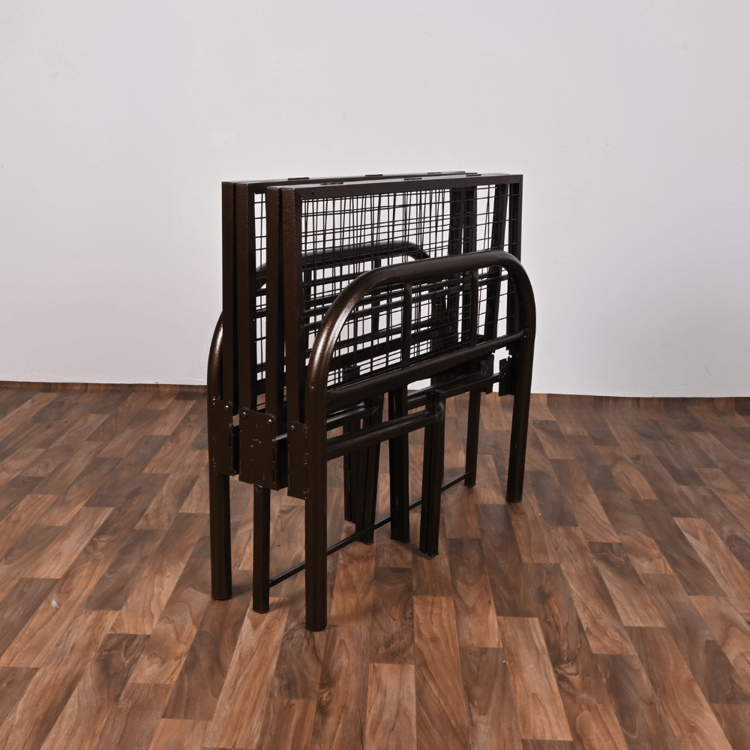 سرير حديد بني قابل للطي بحجم 190×90 سم - مثالي للنوم والسكن الطلابي