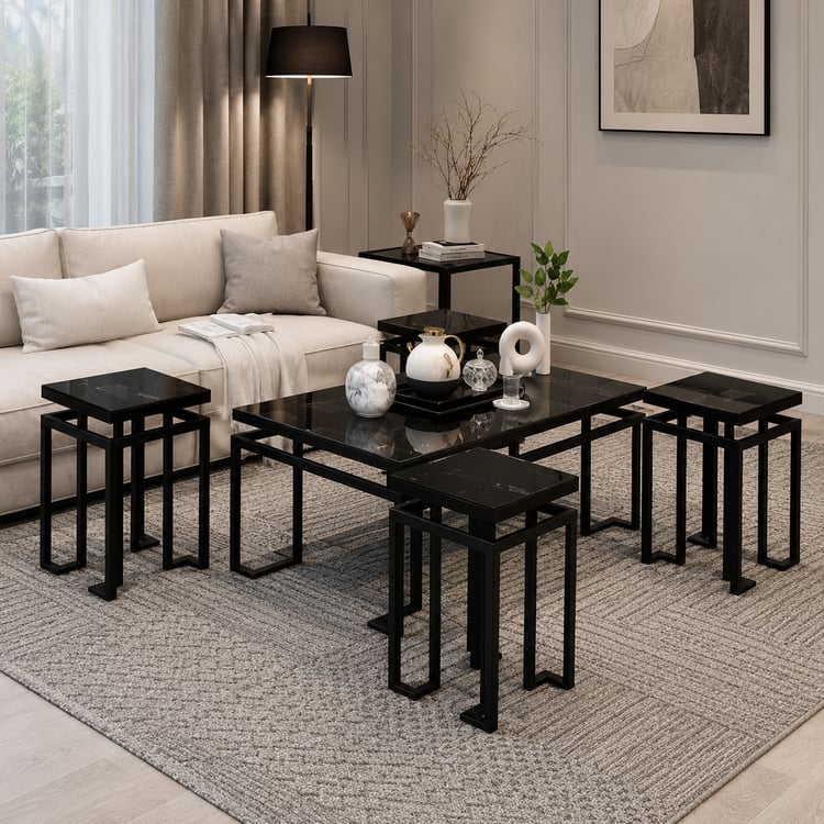 طقم طاولات ضيافة سولفينت الفاخر 1+4 قطعة بتصميم عصري أنيق مع سطح زجاج أسود وإطار فاخر لغرف المعيشة والاستقبال