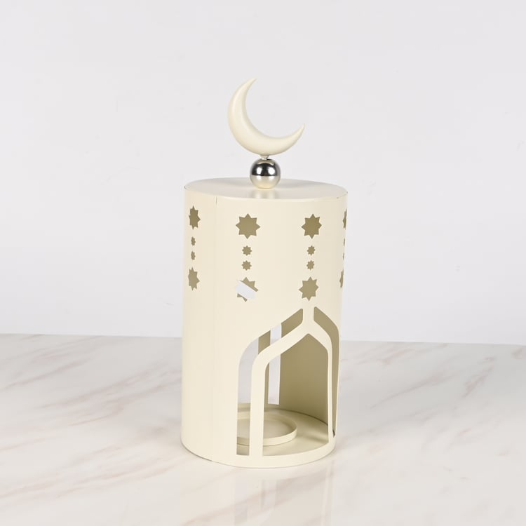 فانوس رمضان معدني مقاس 32 سم أبيض كريمي – حامل شموع بزخارف ونقوش نجمية