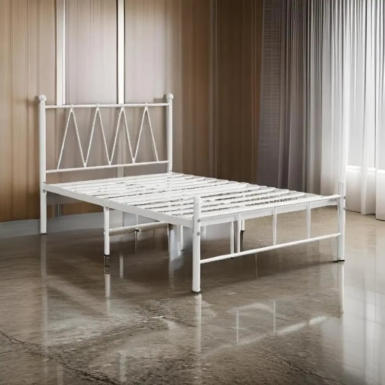 سرير نفر حديد ابيض مقاس 190 سم × 90 سم بتصميم عصري ومظهر فخم 
