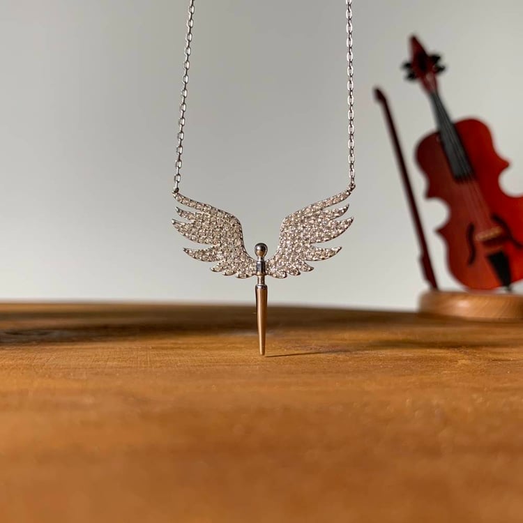 متجر الحلي - سلسلة الملاك، فضيTrinkets boutique - The angel necklace,