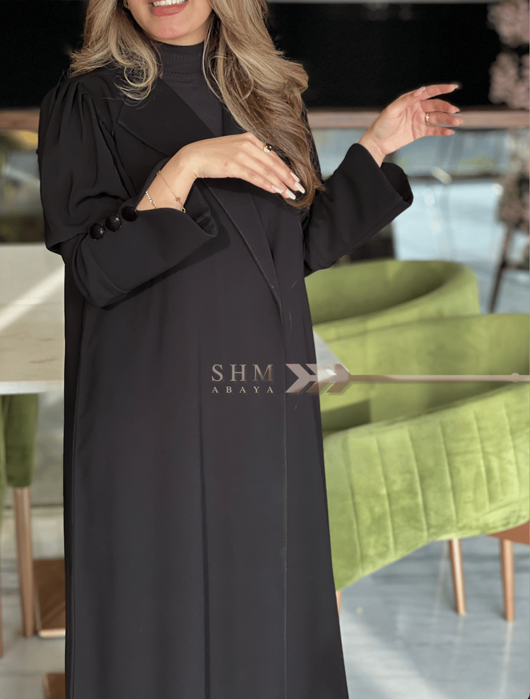 عباية بأزرار