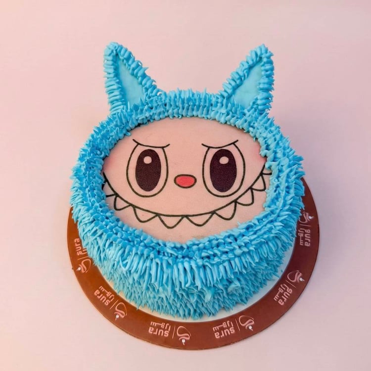 Blue Labobo cake by Sura Cake for kids' birthdays