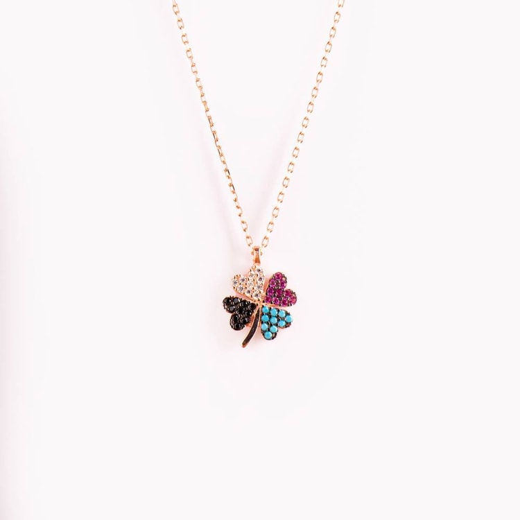 متجر الحلي - سلسلة الوردة، متعدد الألوانTrinkets boutique - The flower