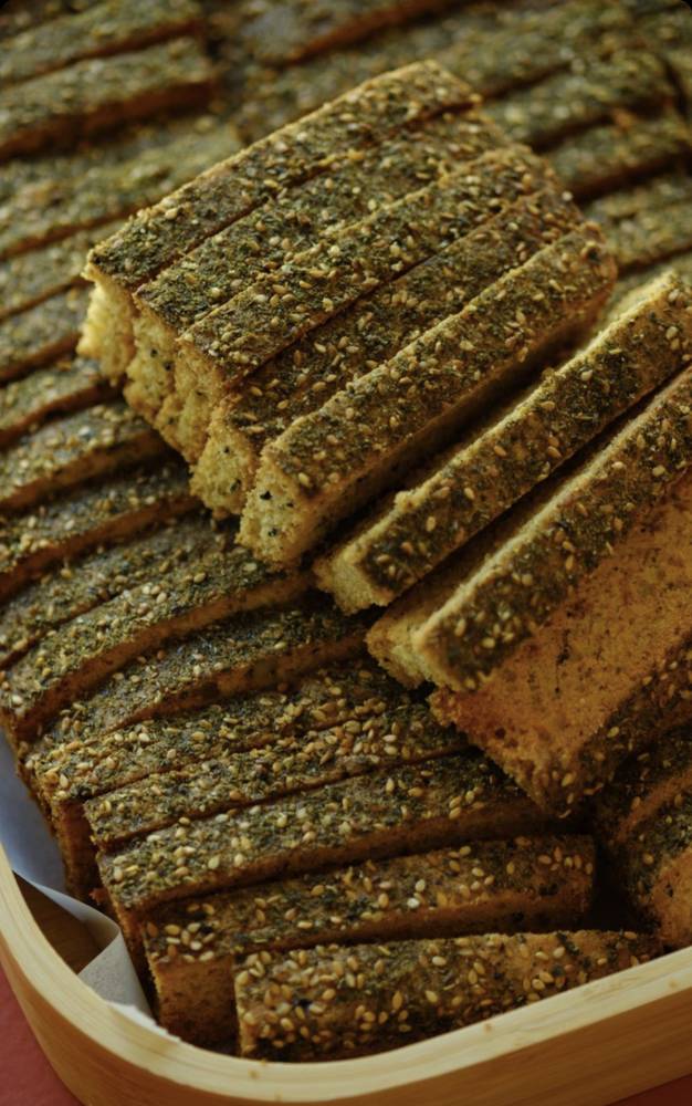 شابورة الزعتر المقرمشة بنكهة الزعتر من لا دام