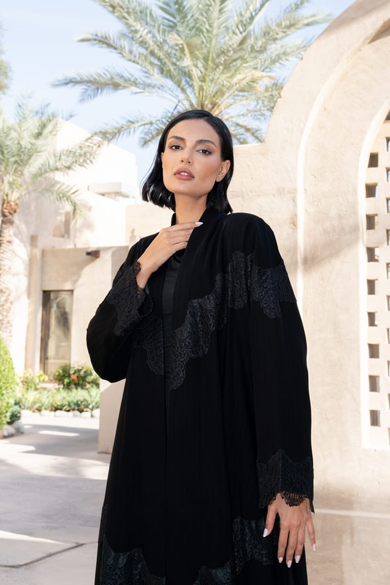 Seasonal Designs with Luxurious Materials