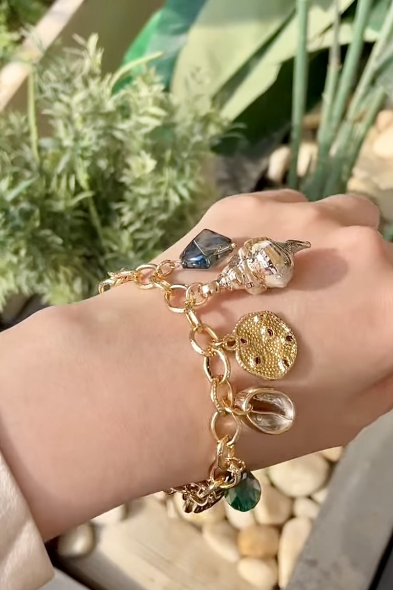 Bracelet