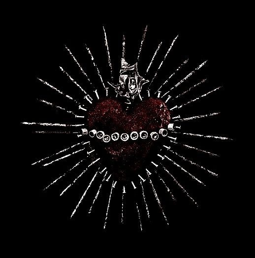 ACCESSORIES AND OTHERS