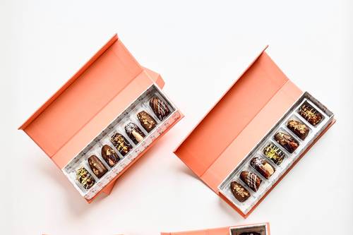  7 pcs, Stuffed Date Giveaways