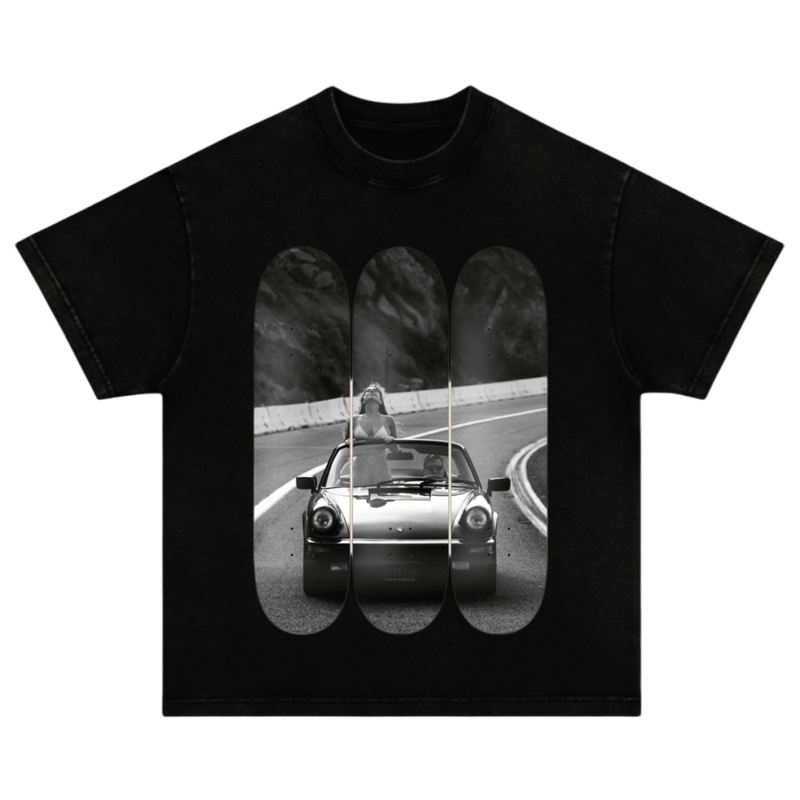 TRIPLE DECK GRAPHIC TEE