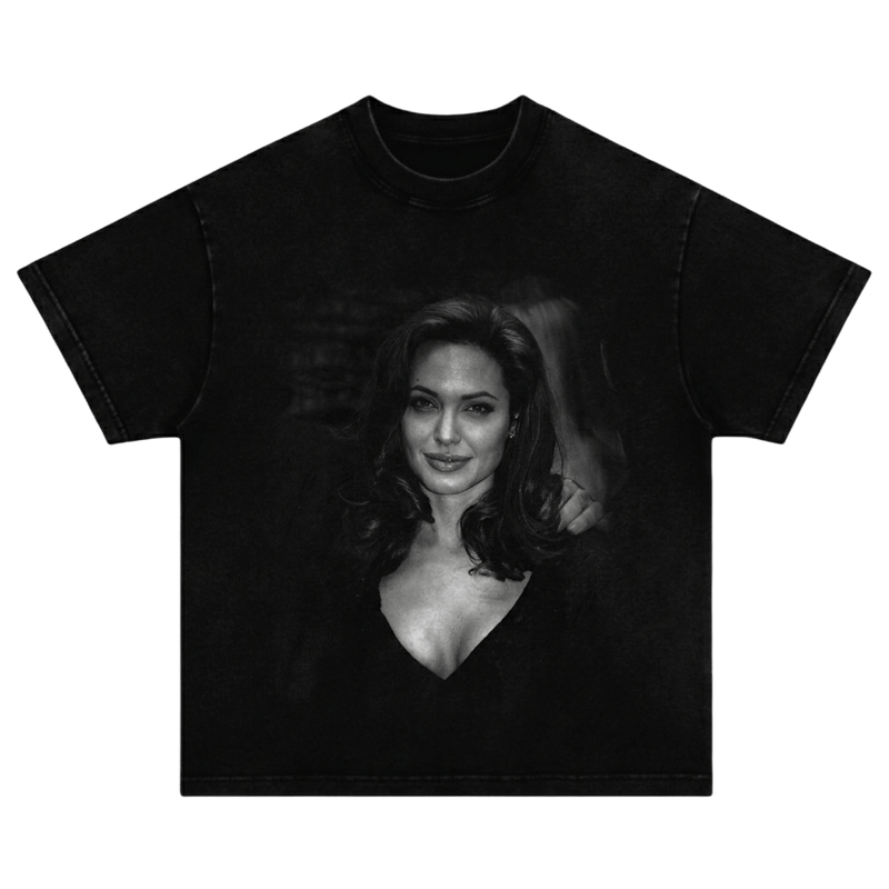 ANGELINA JOLIE