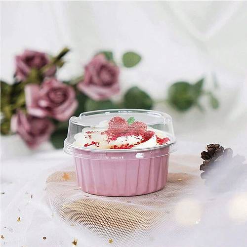 علب المنيوم للكب كيك والحلويات مع غطاء - 20 حبة 