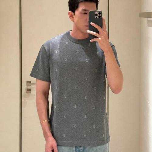 T-shirt LV