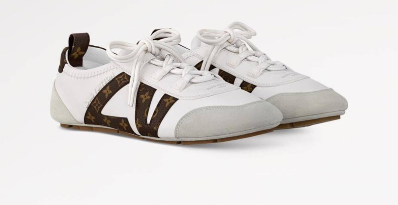 شوز LV