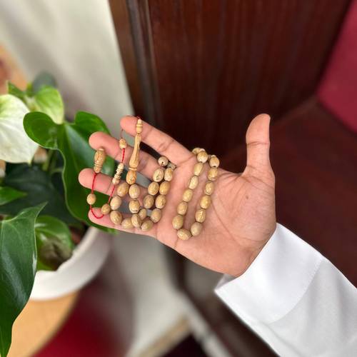 مسباح اليسر الأبيض بيض حمام صغير
