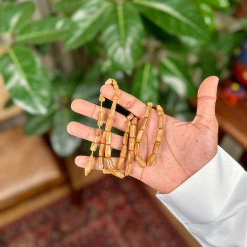 مسباح خشب الكوك صنوبري