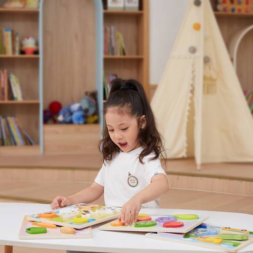 بازل خضروات خشبي سميك ذو مقبض (تنمية التنسيق بين اليد والعين)