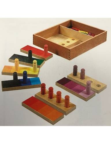 Color Nuance Box – 24 Pawns, 6 Boards with Holes, 6 Nuance Boards