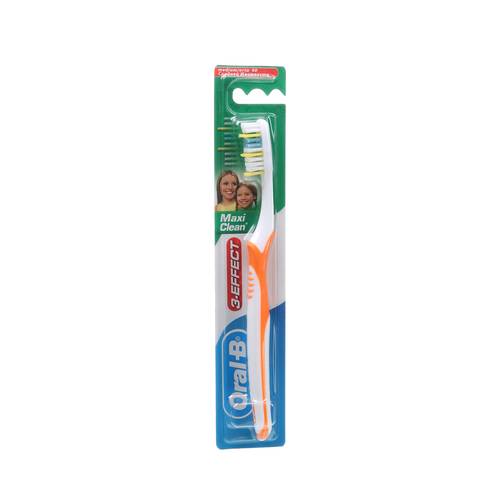 Oral-B 3 Effect Maxi Clean Medium Toothbrush