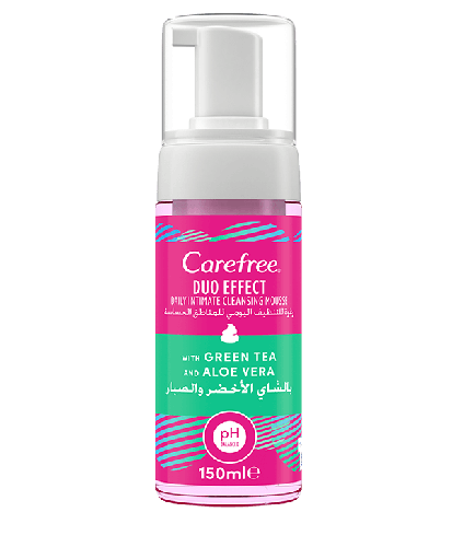 Carefree Intimate Cleansing Foam with Green Tea & Aloe Vera 150ml