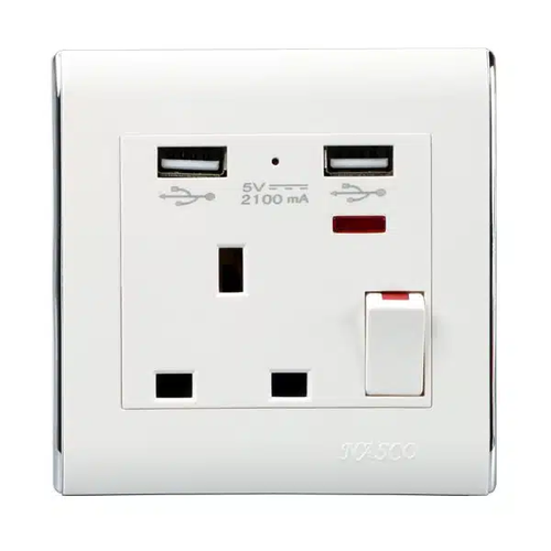 بريزة 13 أمبير 3*3 USB ابيض ناسكو