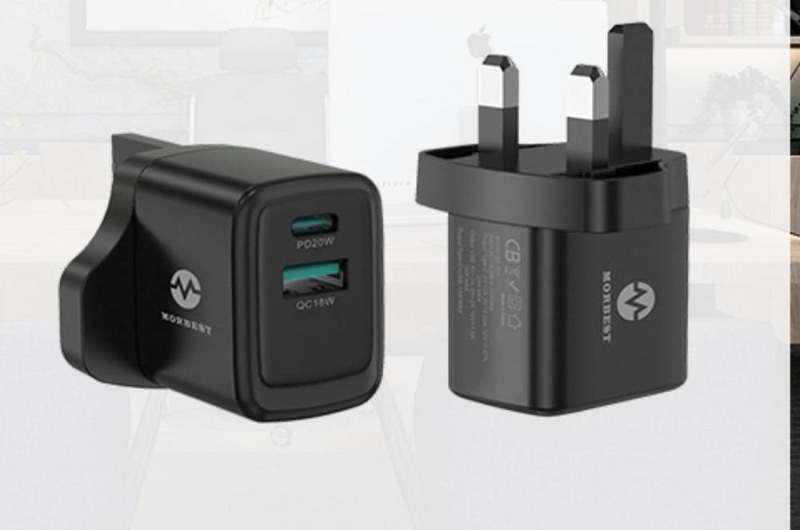 شاحن حائط موربيست GaN بقوة 20 واط بمنفذ USB وTYPE-C