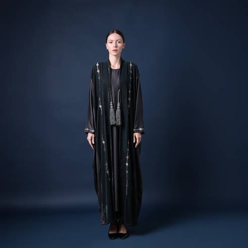Velvet and silk abaya with tassels
