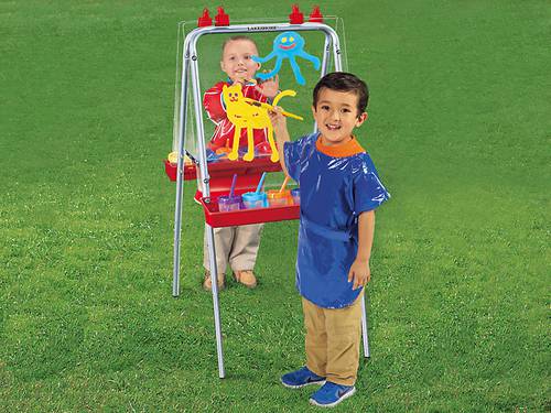 Indoor/Outdoor 2-Station Easel