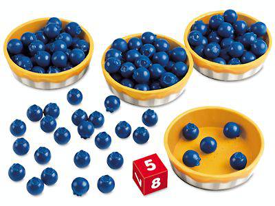 FUN TO COUNT! Count to 30 Game - 120 blueberries, 4 pie crusts & a die