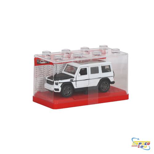 مجسم سيارة دفع رباعي (SUV) 