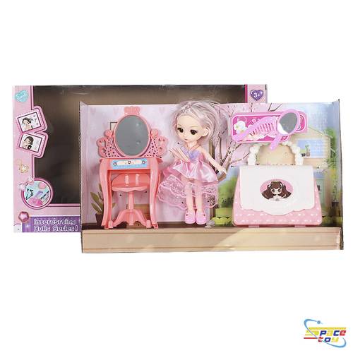 Doll with hairstyle and accessories set