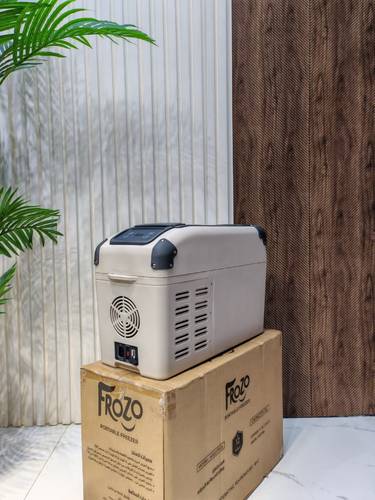 ثلاجة وفريزر FROZO من رفيق الدرب 12 لتر 