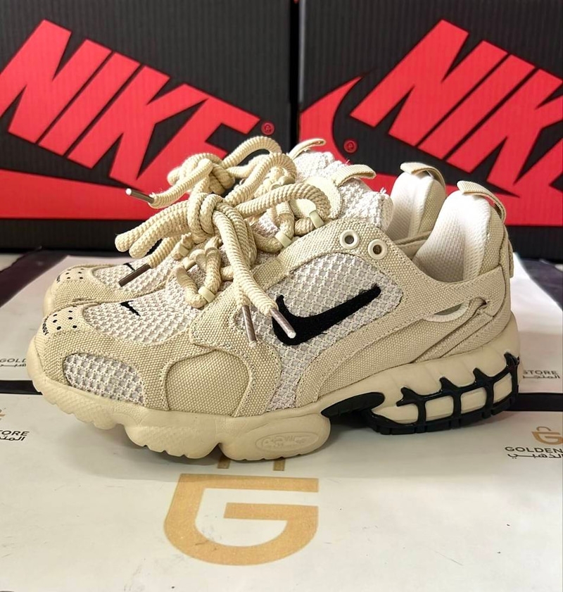 Nike x Stussy ( Zoom )