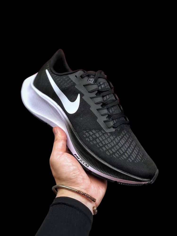 Nike Zoom 3