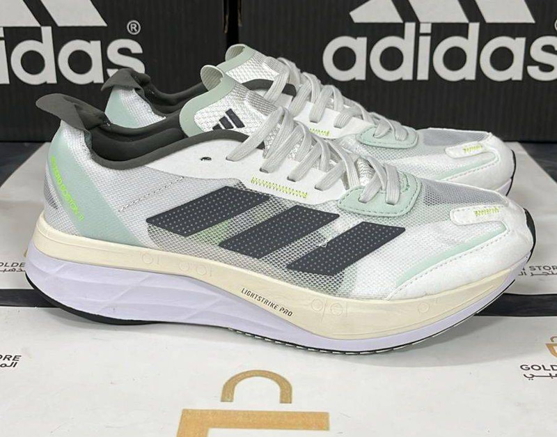 Adizero Boston 11