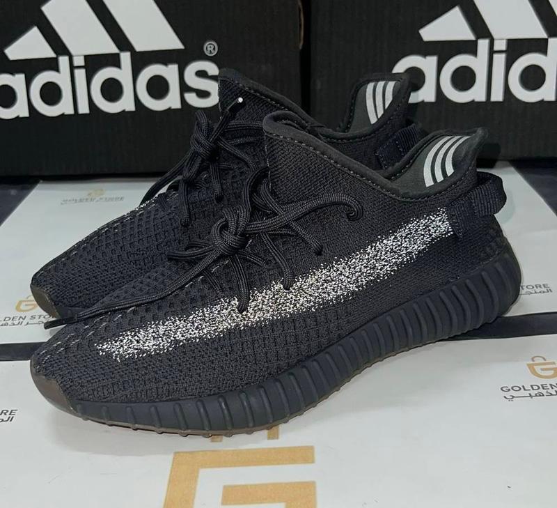Yeezy 350(reflective line)