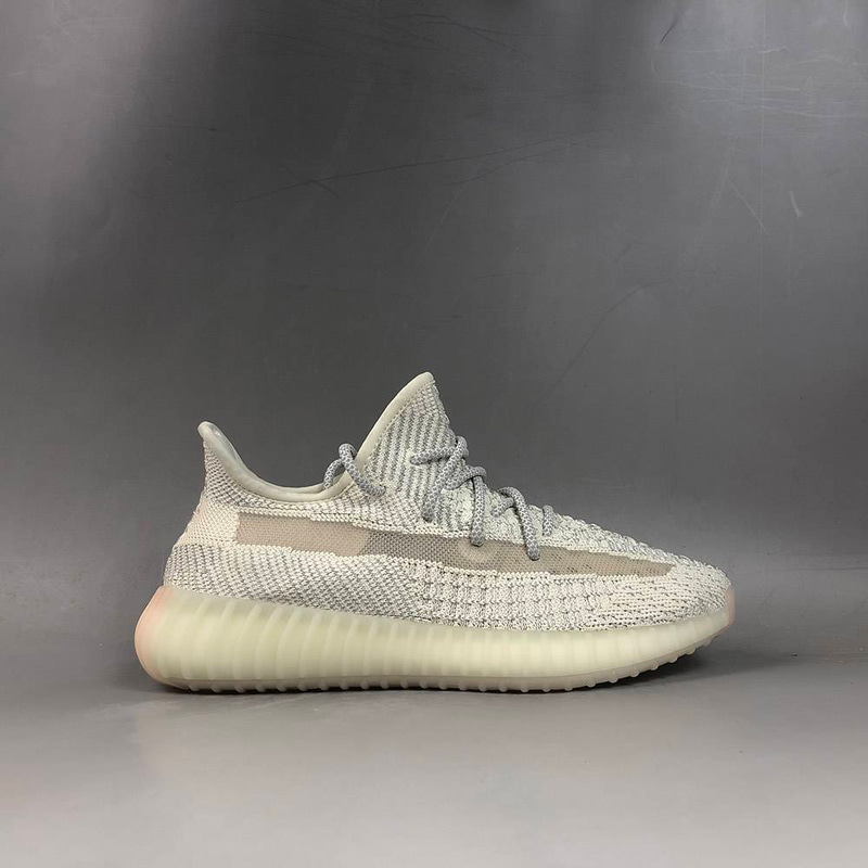 (خيوط عاكسة) Yeezy 350 V2 Lundmark 