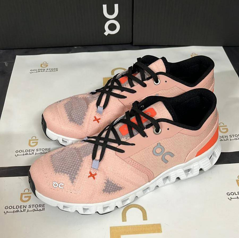 On cloud X pink