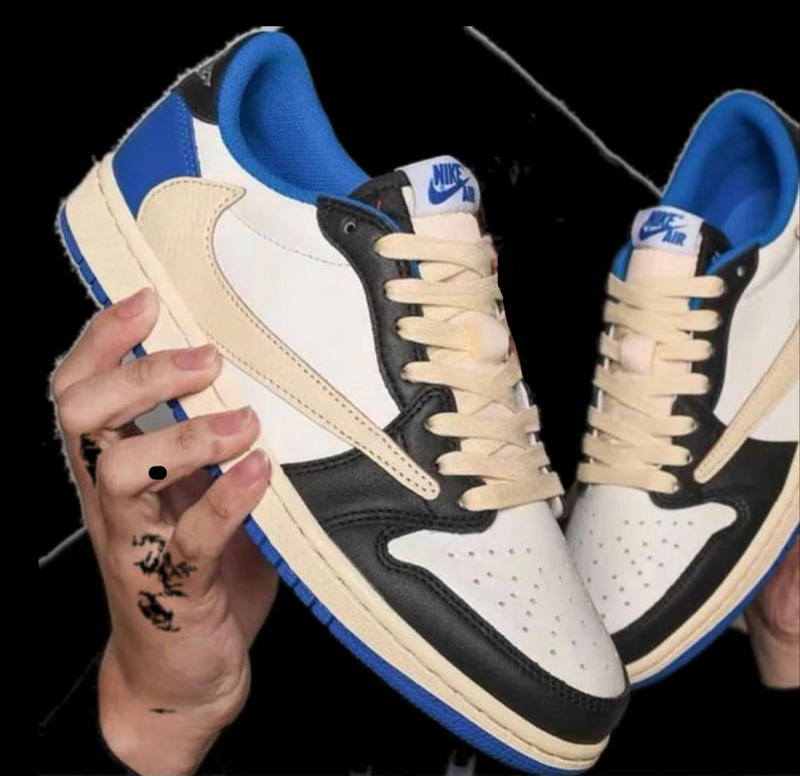 Air Jordan 1 Low Travis Scott